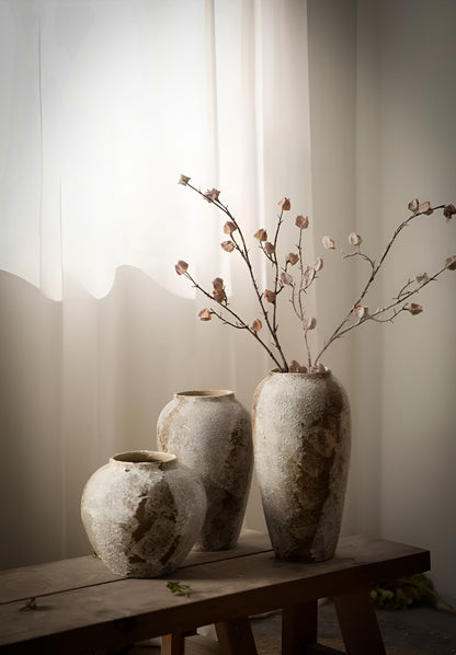 Yun Yan Craftsman Vase Family