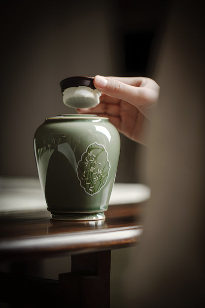 Qing He Celadon Storage Canister