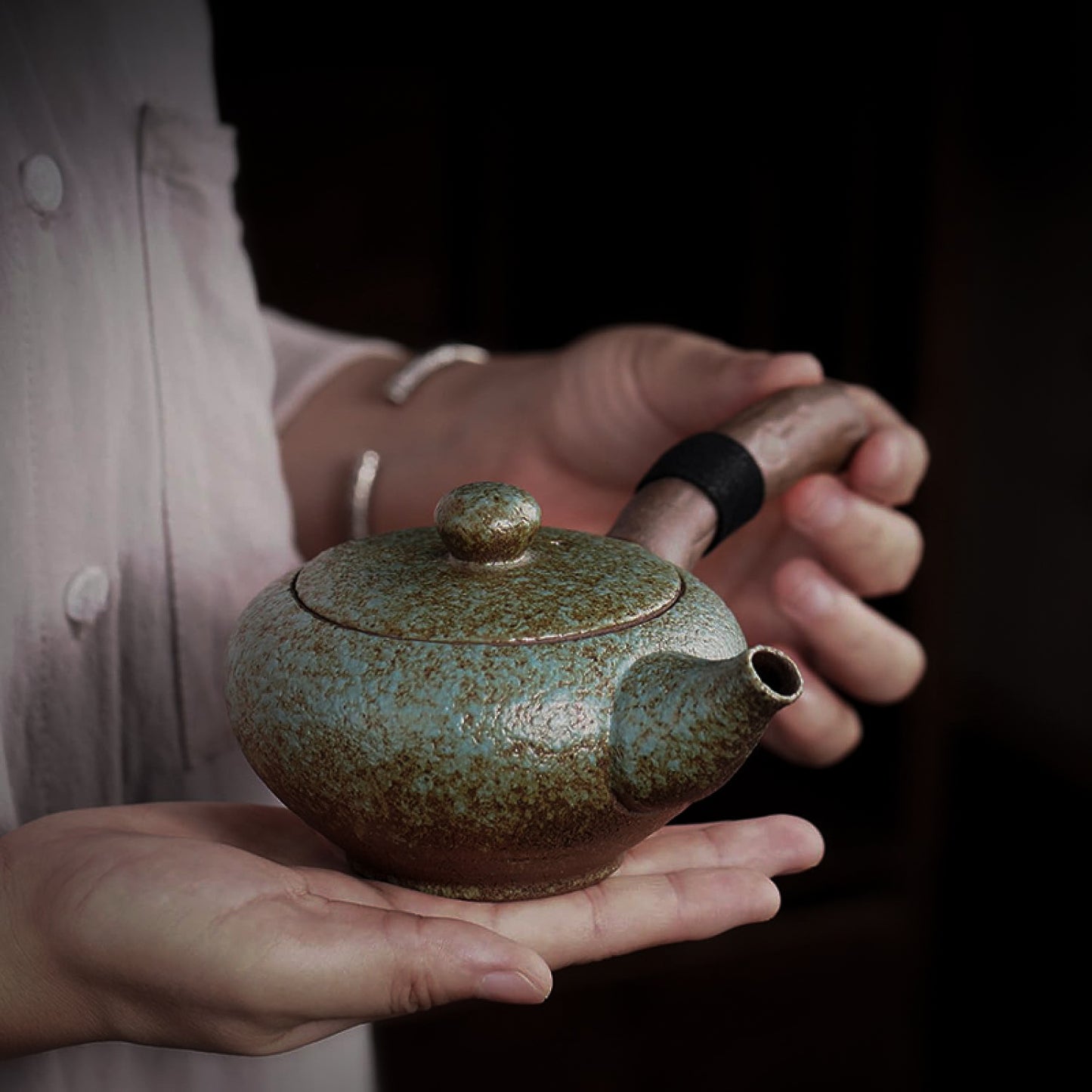 Tu Yun Teapot Clay Craft