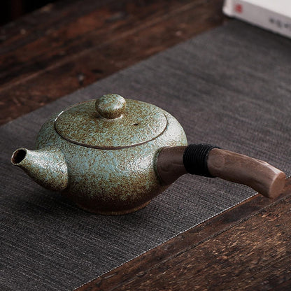 Tu Yun Teapot Clay Craft