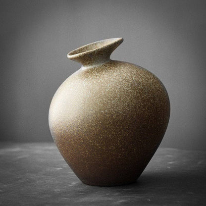 Xuan Mo Artisan Vase Family